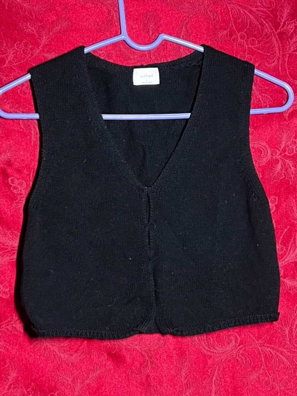 Wilfred Aritzia Black V-Neck Knit Vest Top Size S